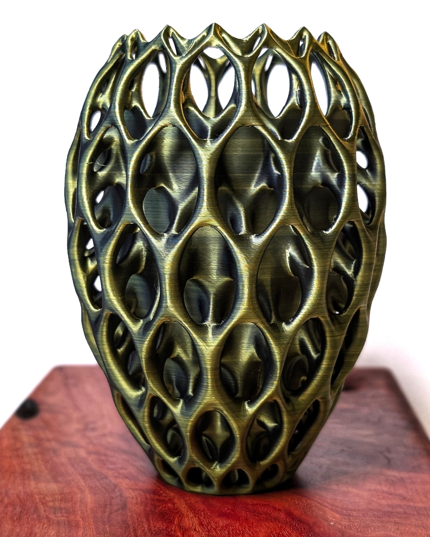 DragonEgg Vase - Around Makes