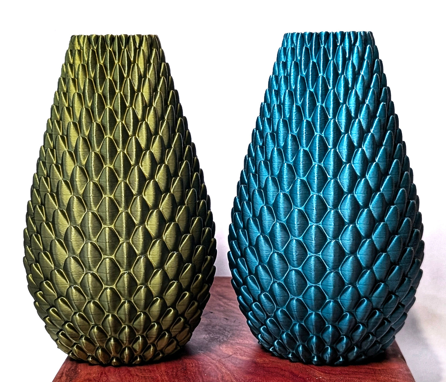 DragonScale Vase - Around Makes