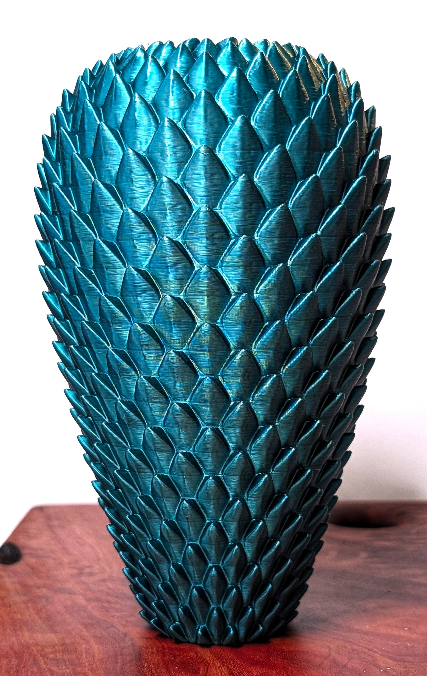 DragonScale Vase - Around Makes