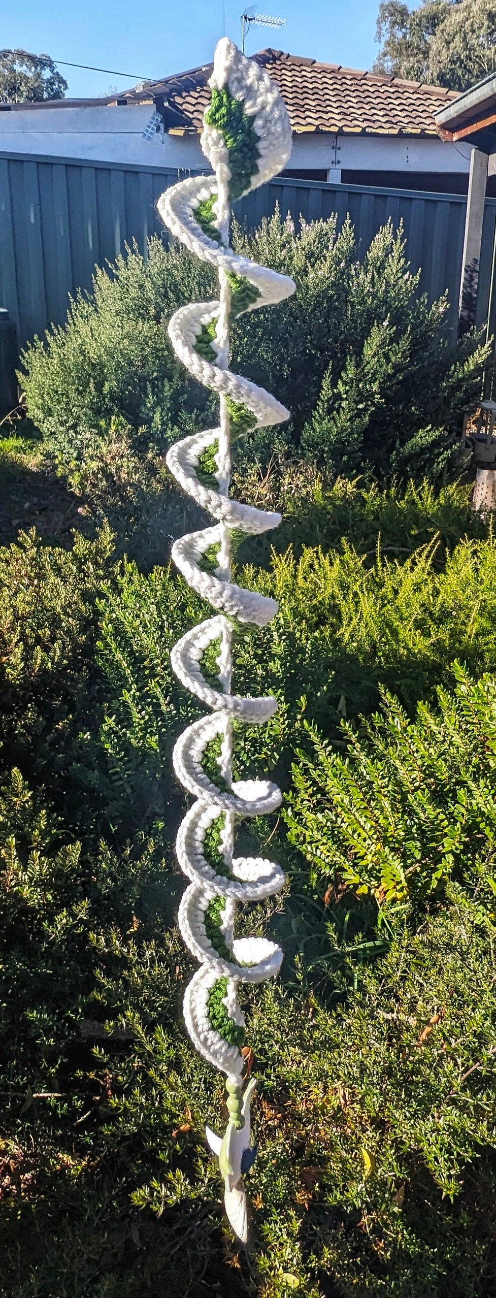 Retro Crochet Wind Spinners - Around Makes